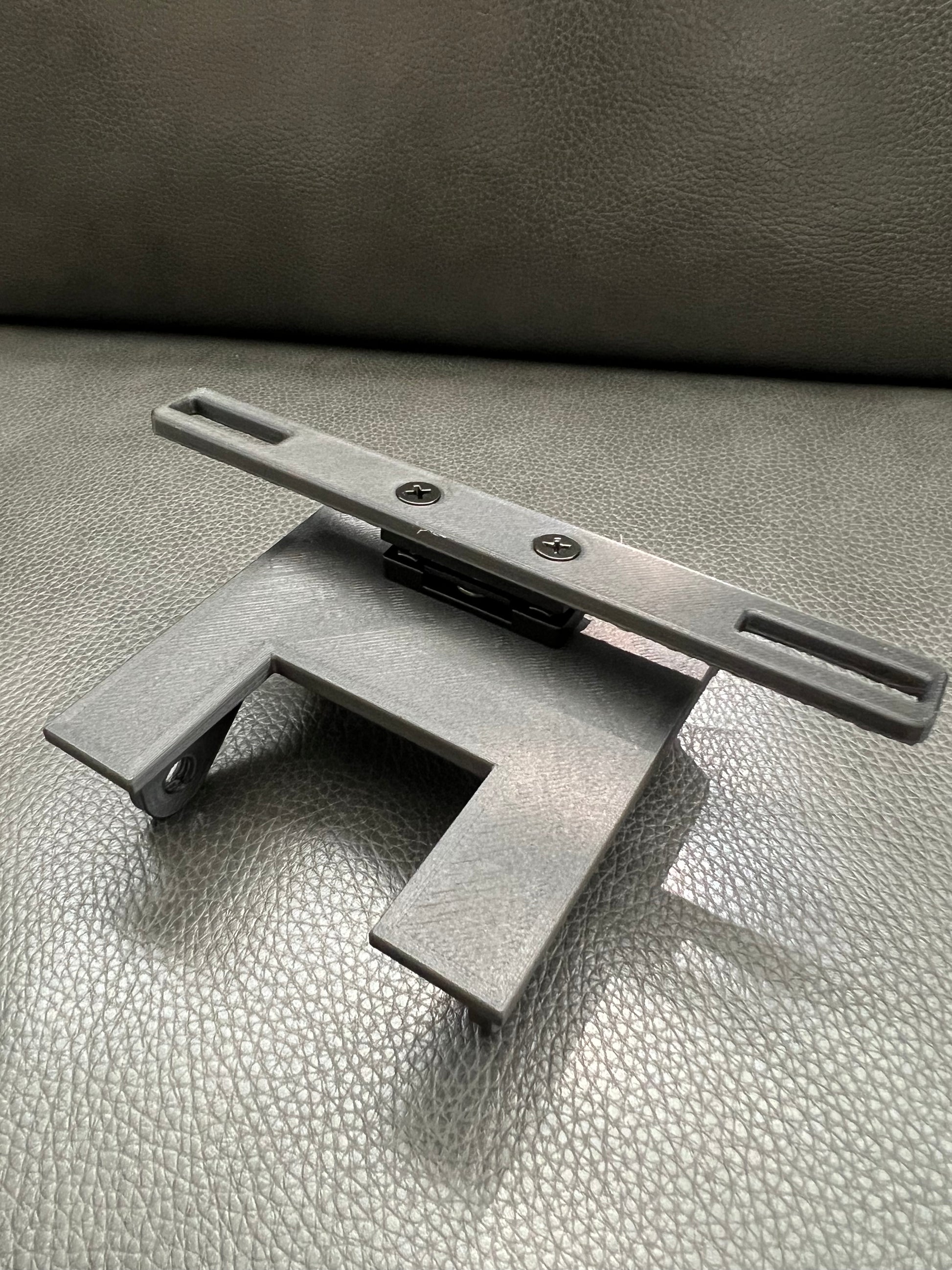 YZF-R9 Tail Tidy (Hinge)