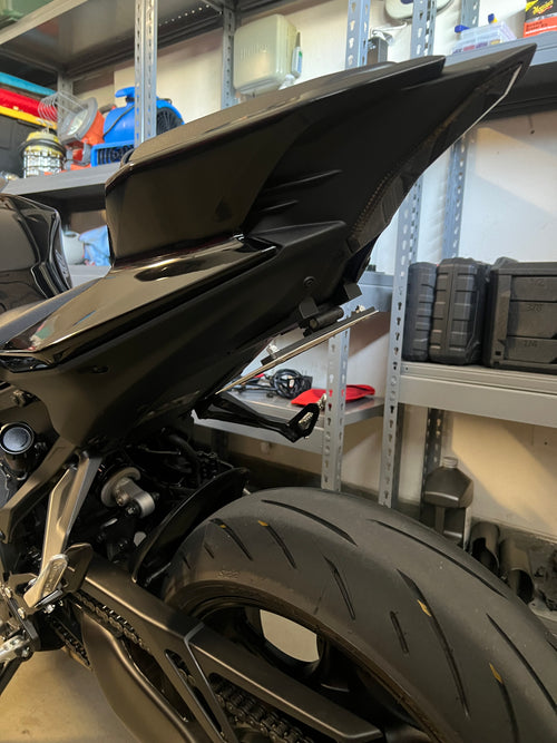 YZF-R9 Tail Tidy (Hinge)
